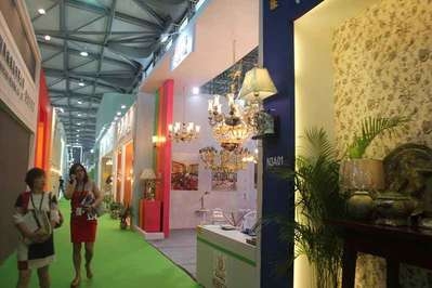 为什么说漂亮的展位设计离开了专业的＂展览展台搭建＂都是废纸-美湖